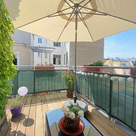 Magic Vienna Balcony Apartment Kültér fotó